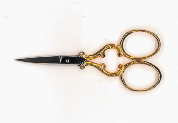 Solingen 3.5" Gold Plated Scallop Heart Embroidery Scissor - Made in Germany